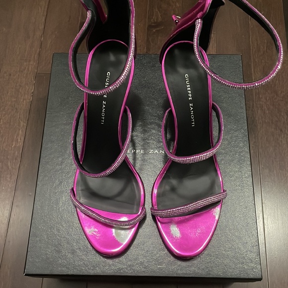 GIUSEPPE ZANOTTI HEELS - Picture 6 of 14